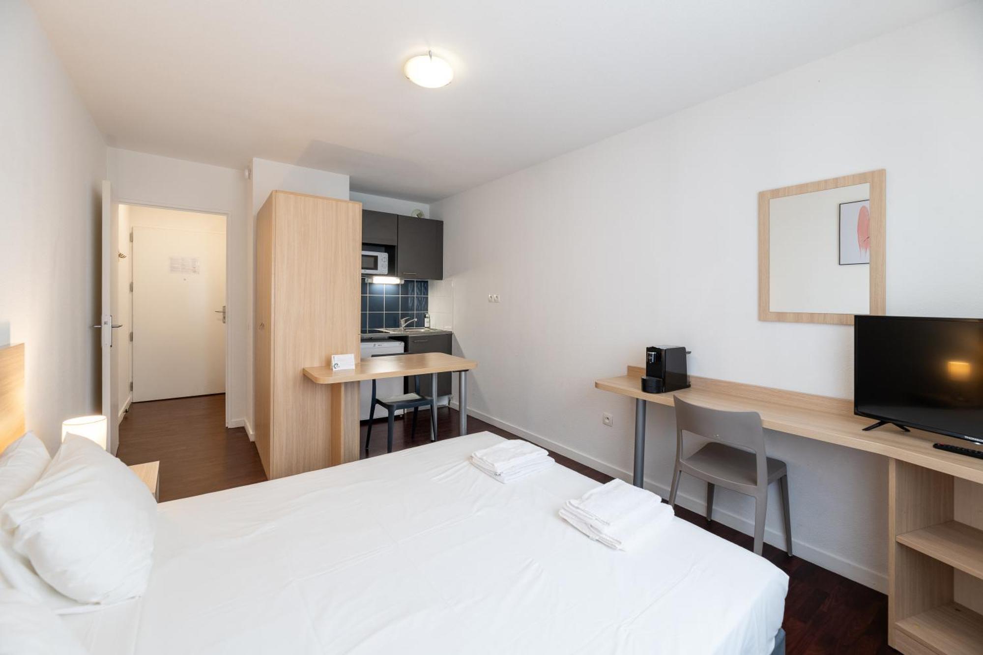 Residhotel St Etienne Centre Saint-Etienne  Zewnętrze zdjęcie